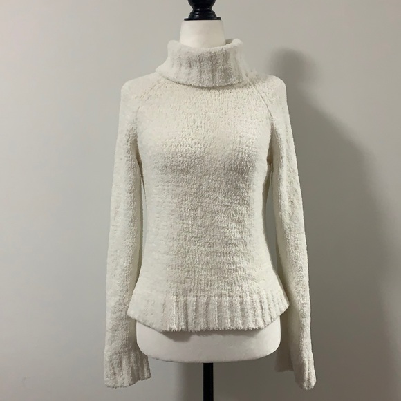 *SOLD* Vintage Chunky Chenille Turtleneck Pullover Sweater